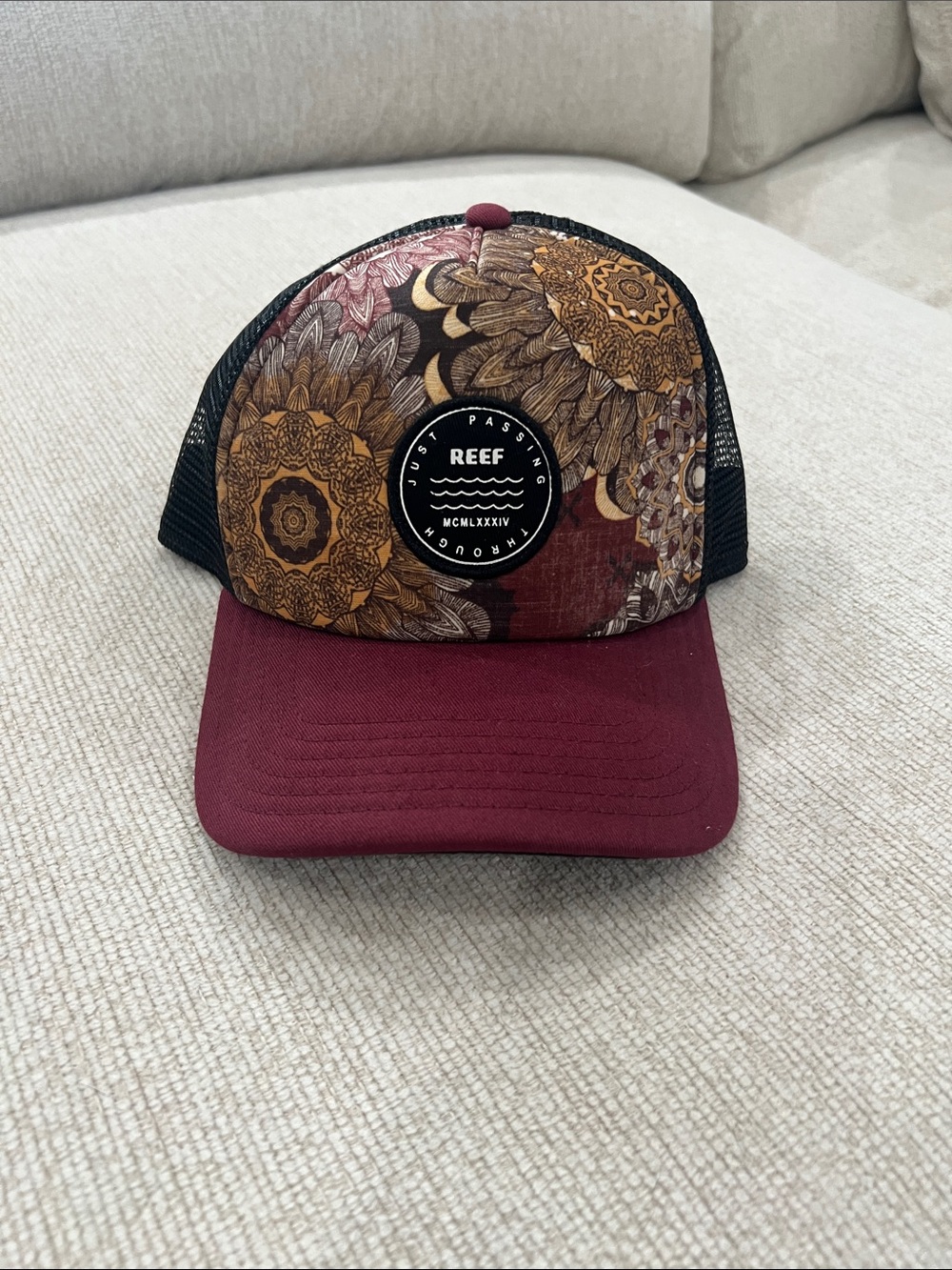 REEF Burgundy & Gold Floral Mandala Trucker Hat..never worn
